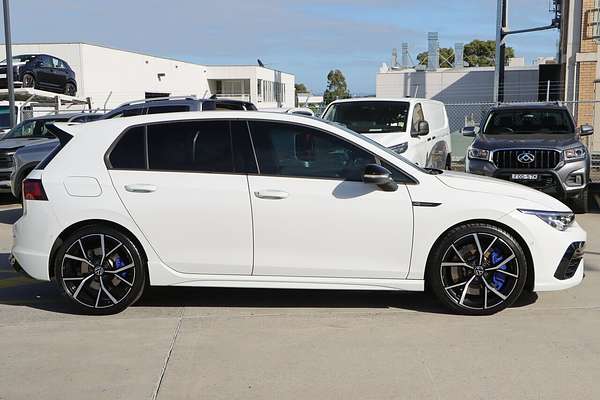 2022 Volkswagen Golf R 8