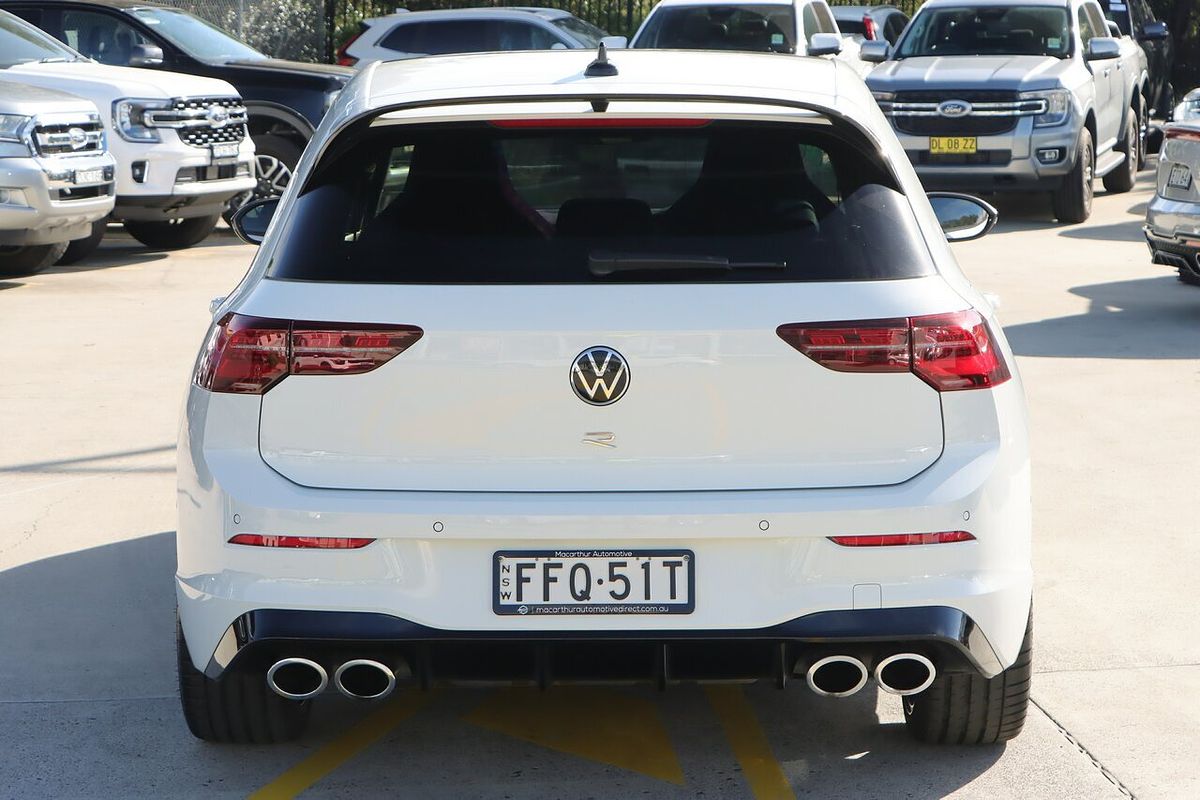 2022 Volkswagen Golf R 8