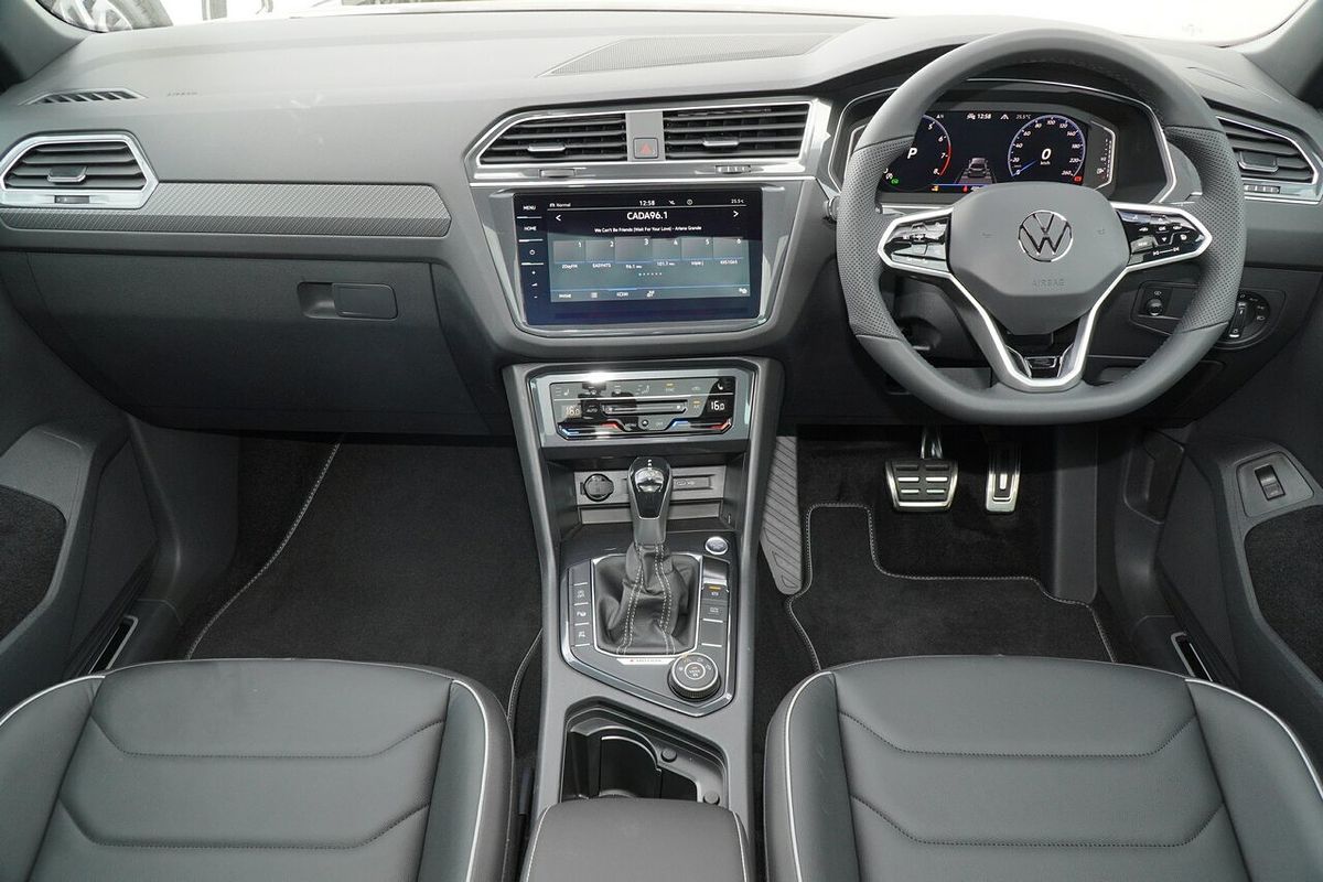 2024 Volkswagen Tiguan 162TSI R-Line 5N