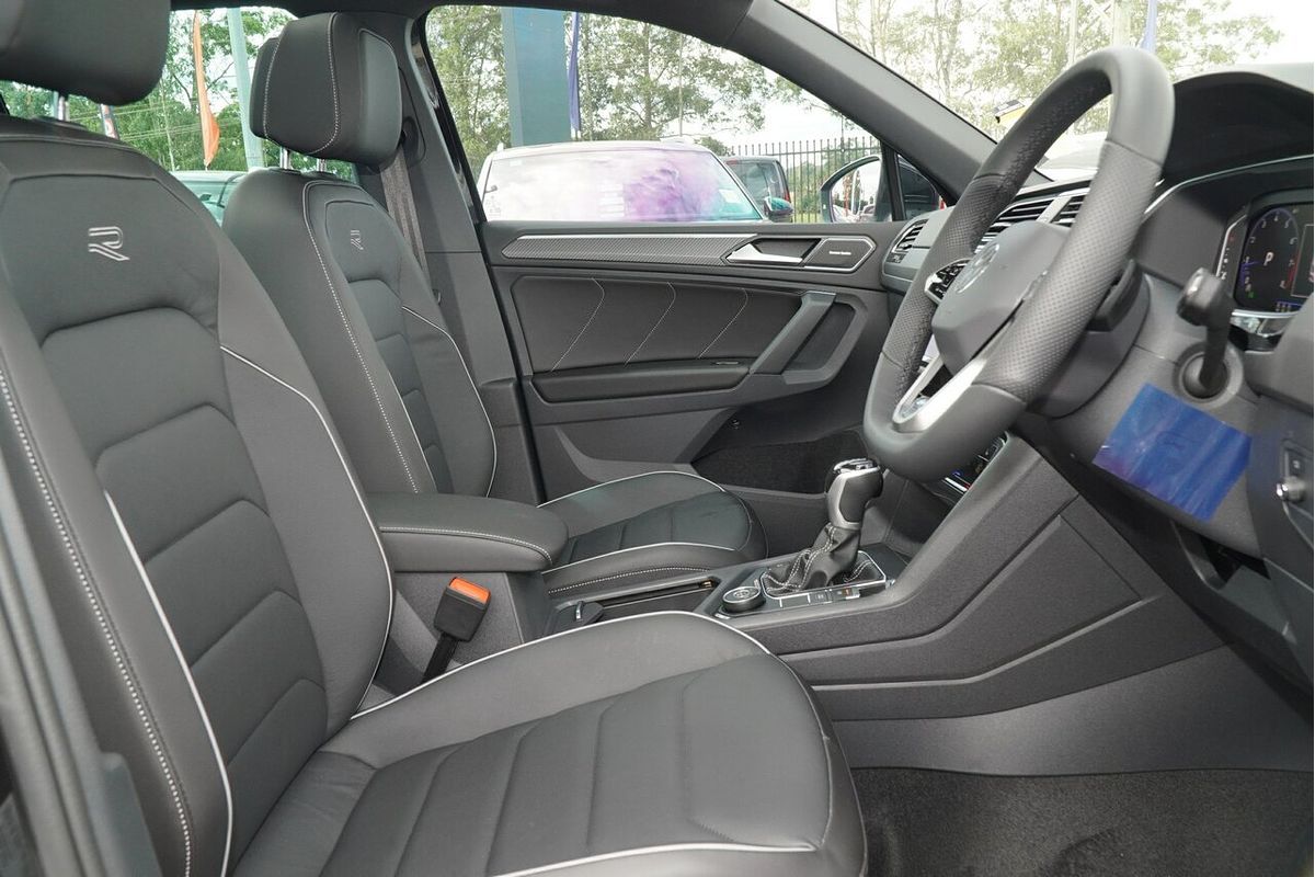 2024 Volkswagen Tiguan 162TSI R-Line 5N