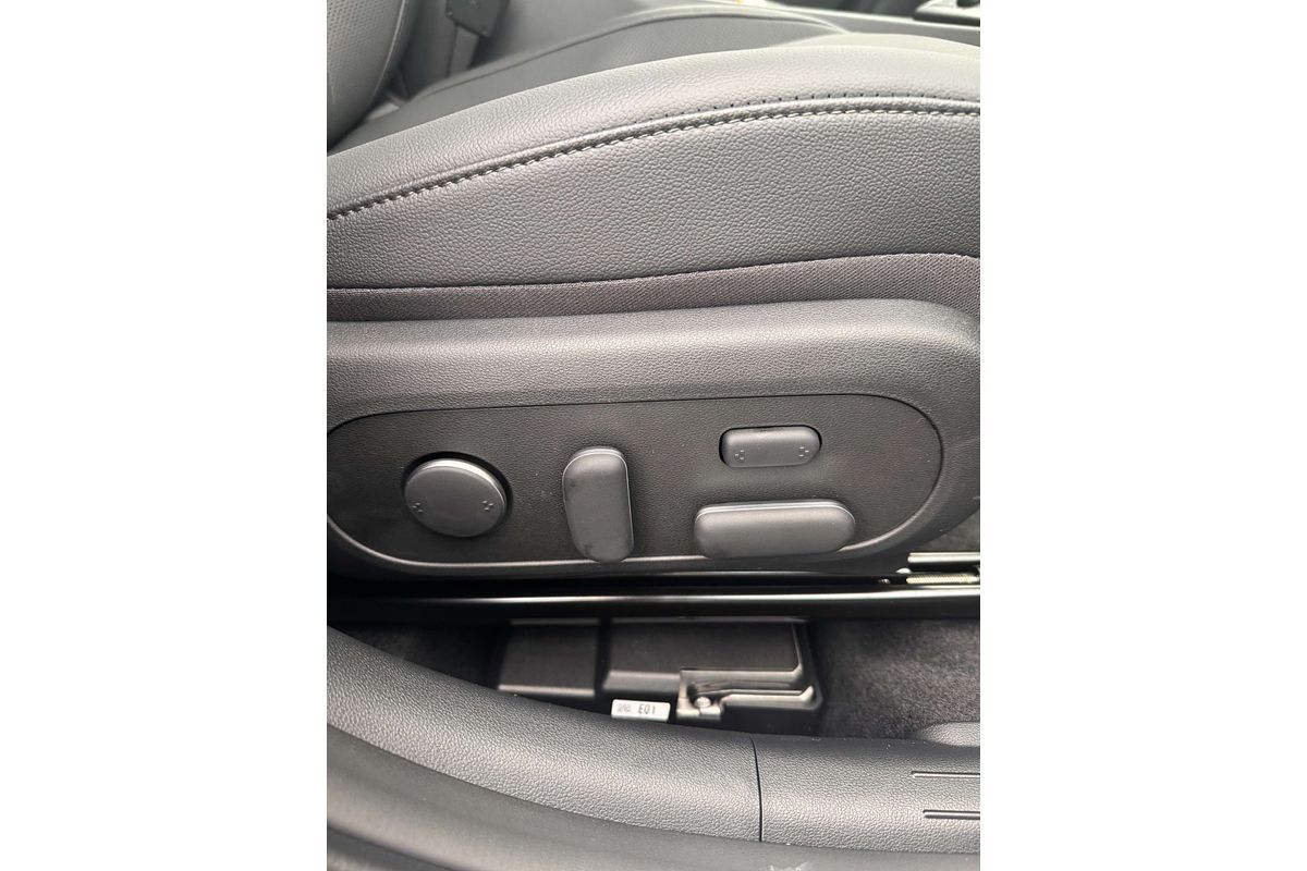 2025 Hyundai Kona Premium SX2.V2
