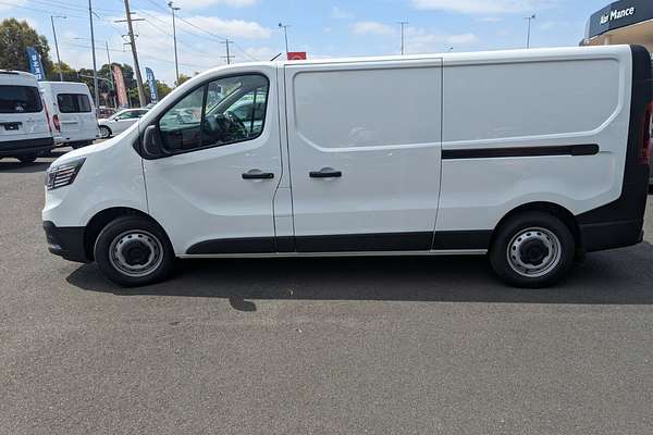 2024 Renault Trafic Pro X82 LWB