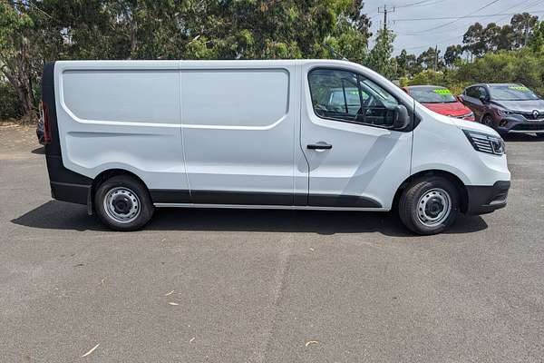 2024 Renault Trafic Pro X82 LWB
