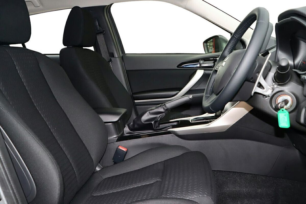 2024 Mitsubishi Eclipse Cross ES YB