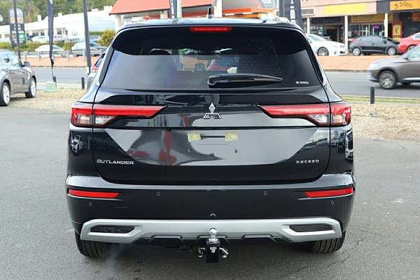 2024 Mitsubishi Outlander Exceed ZM