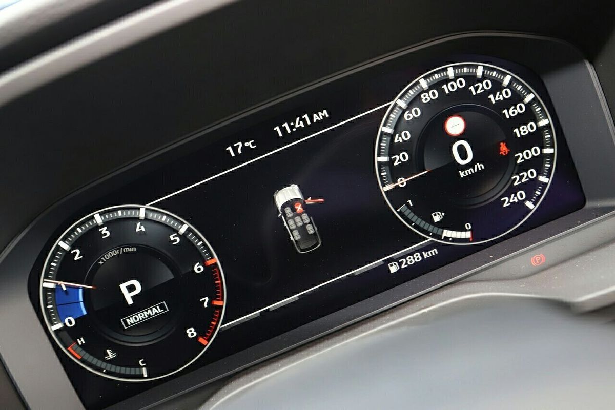 2024 Mitsubishi Outlander Exceed ZM