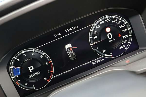 2024 Mitsubishi Outlander Exceed ZM
