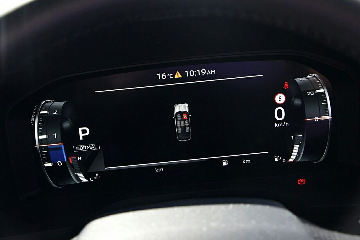 2024 Mitsubishi Outlander Exceed ZM