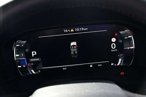 2024 Mitsubishi Outlander Exceed ZM
