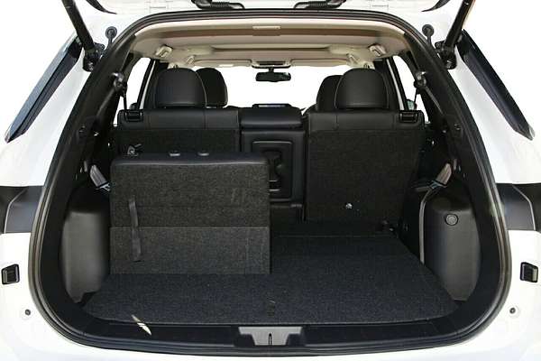 2024 Mitsubishi Outlander Exceed ZM