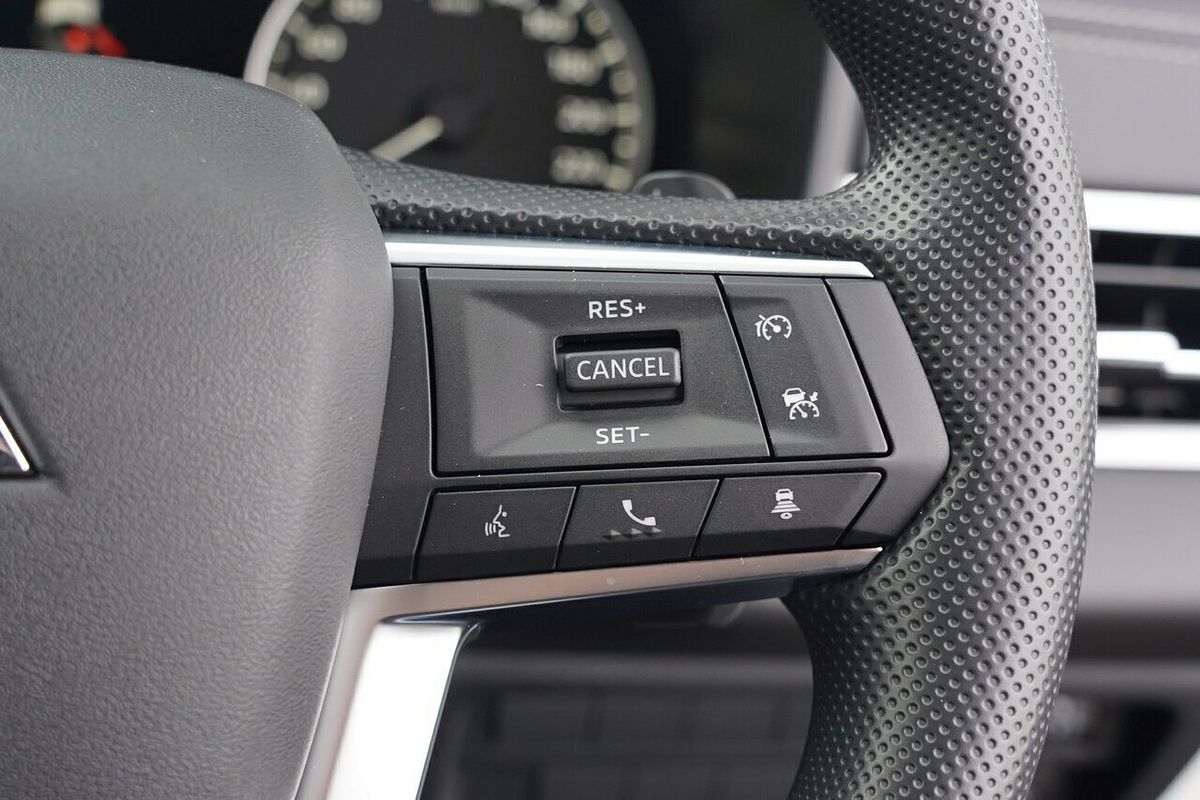 2024 Mitsubishi Outlander ES ZM