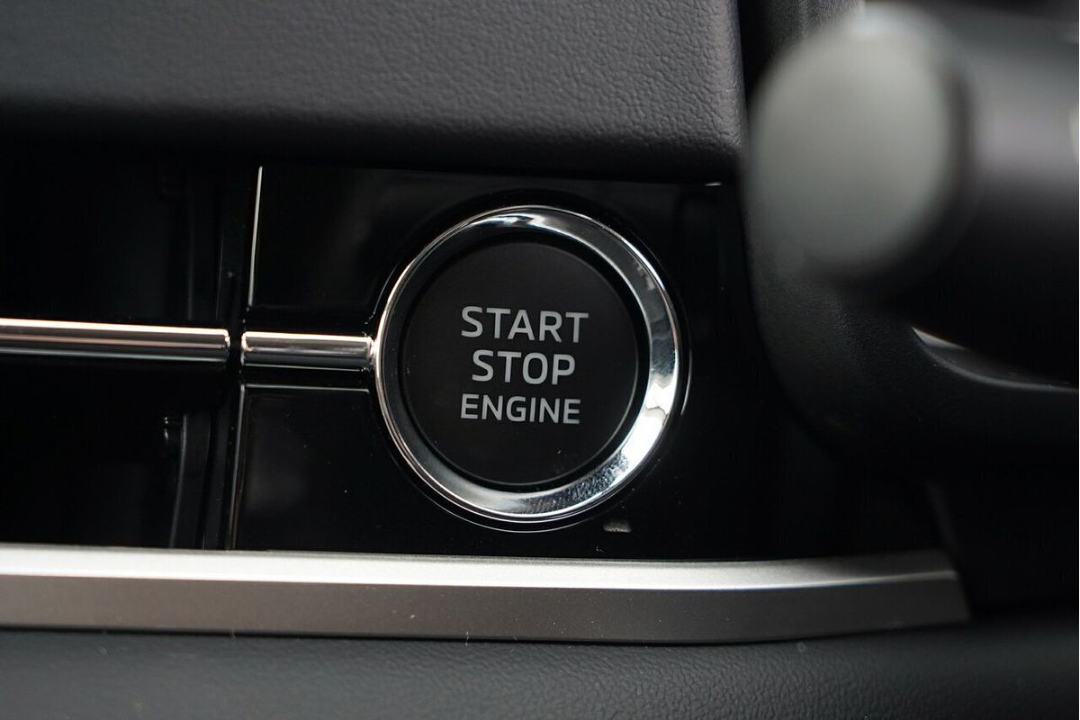 2024 Mitsubishi Outlander ES ZM