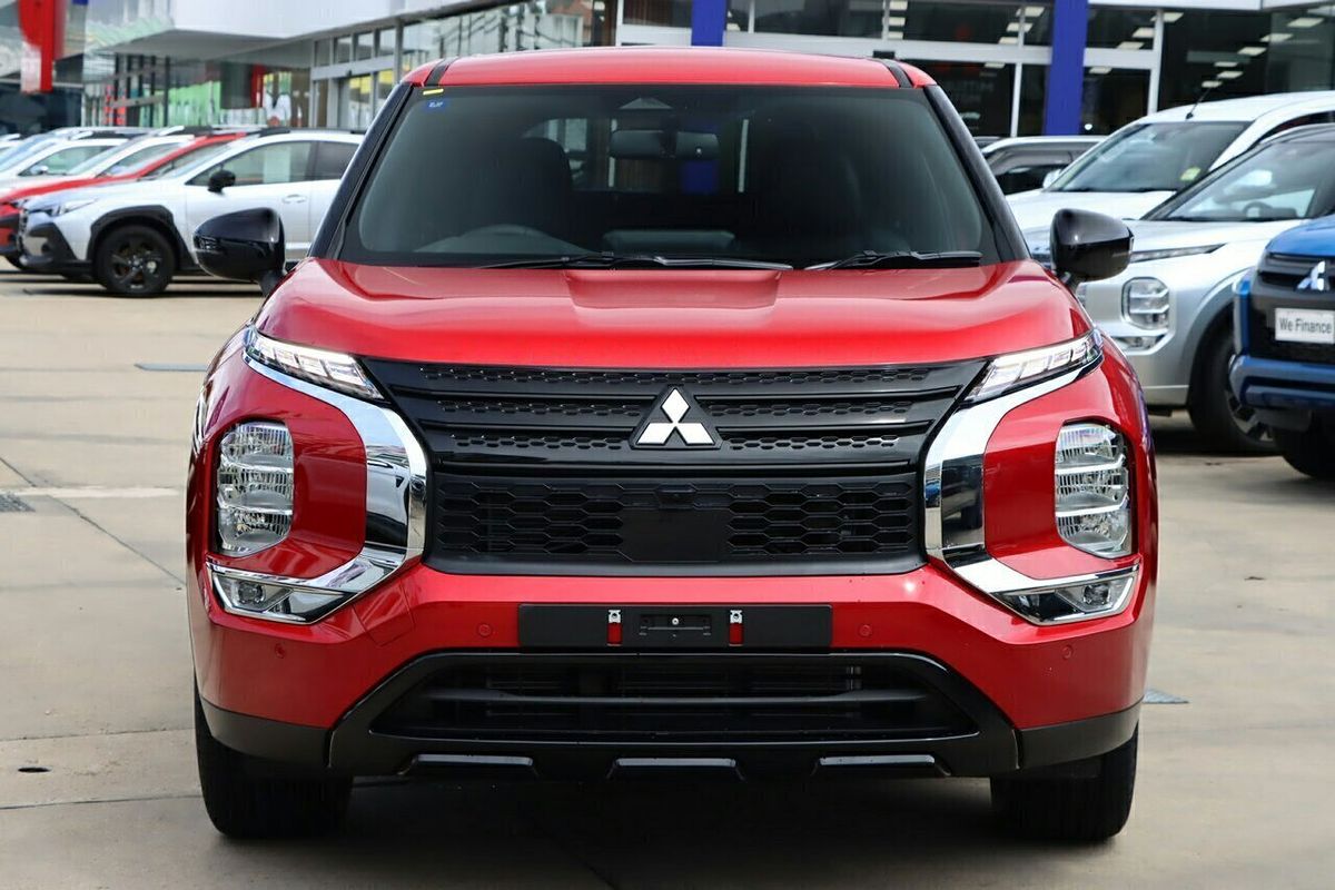 2024 Mitsubishi Outlander Black Edition ZM