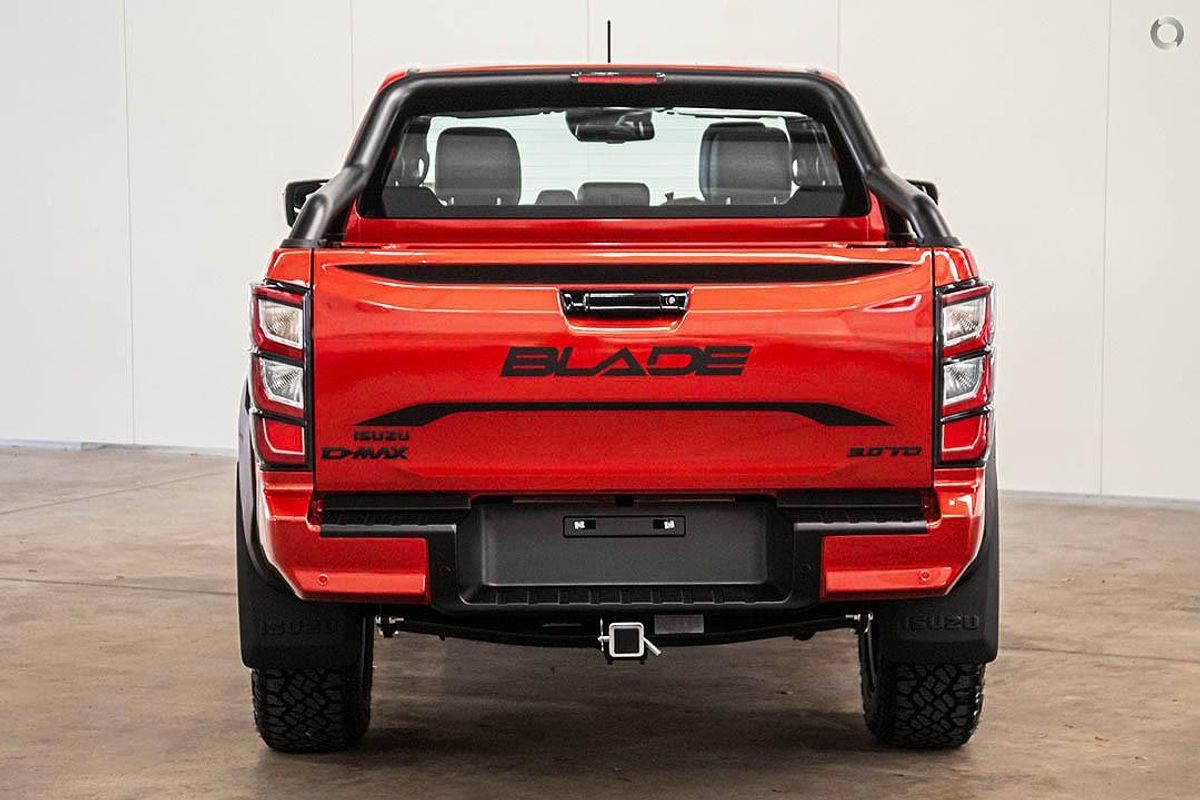 2024 Isuzu D-MAX BLADE 4X4