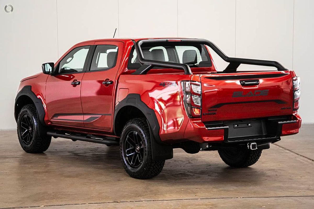 2024 Isuzu D-MAX BLADE 4X4