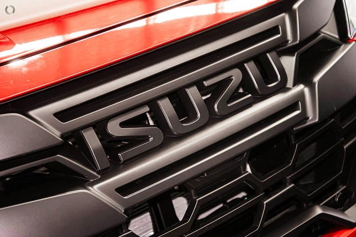 2024 Isuzu D-MAX BLADE 4X4