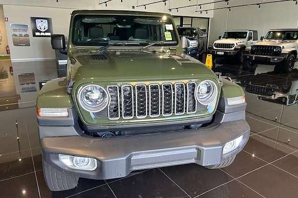 2024 Jeep Wrangler Unlimited Overland JL