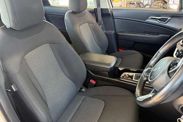 2022 Kia Sportage S NQ5