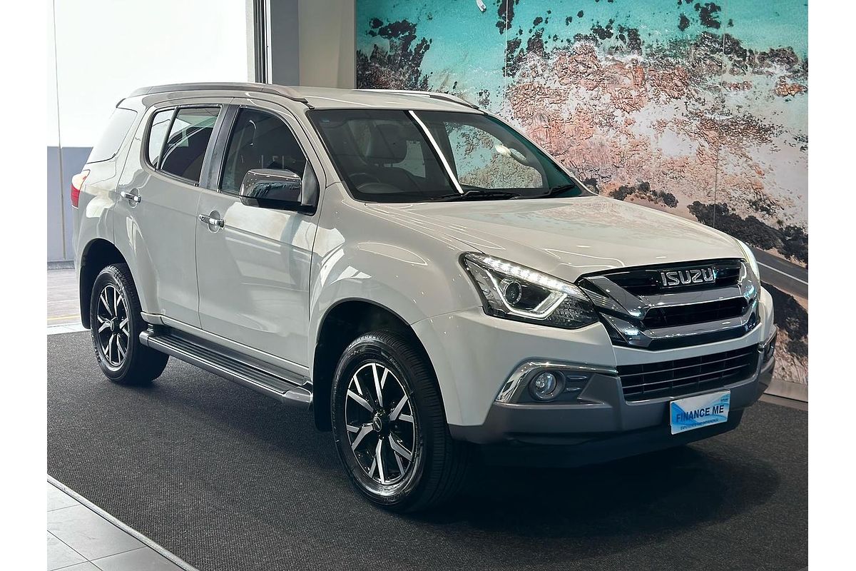 2020 Isuzu MU-X LS-T