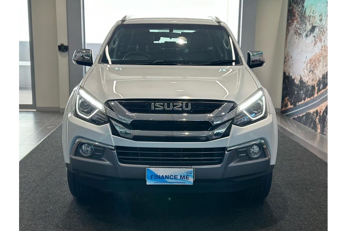 2020 Isuzu MU-X LS-T