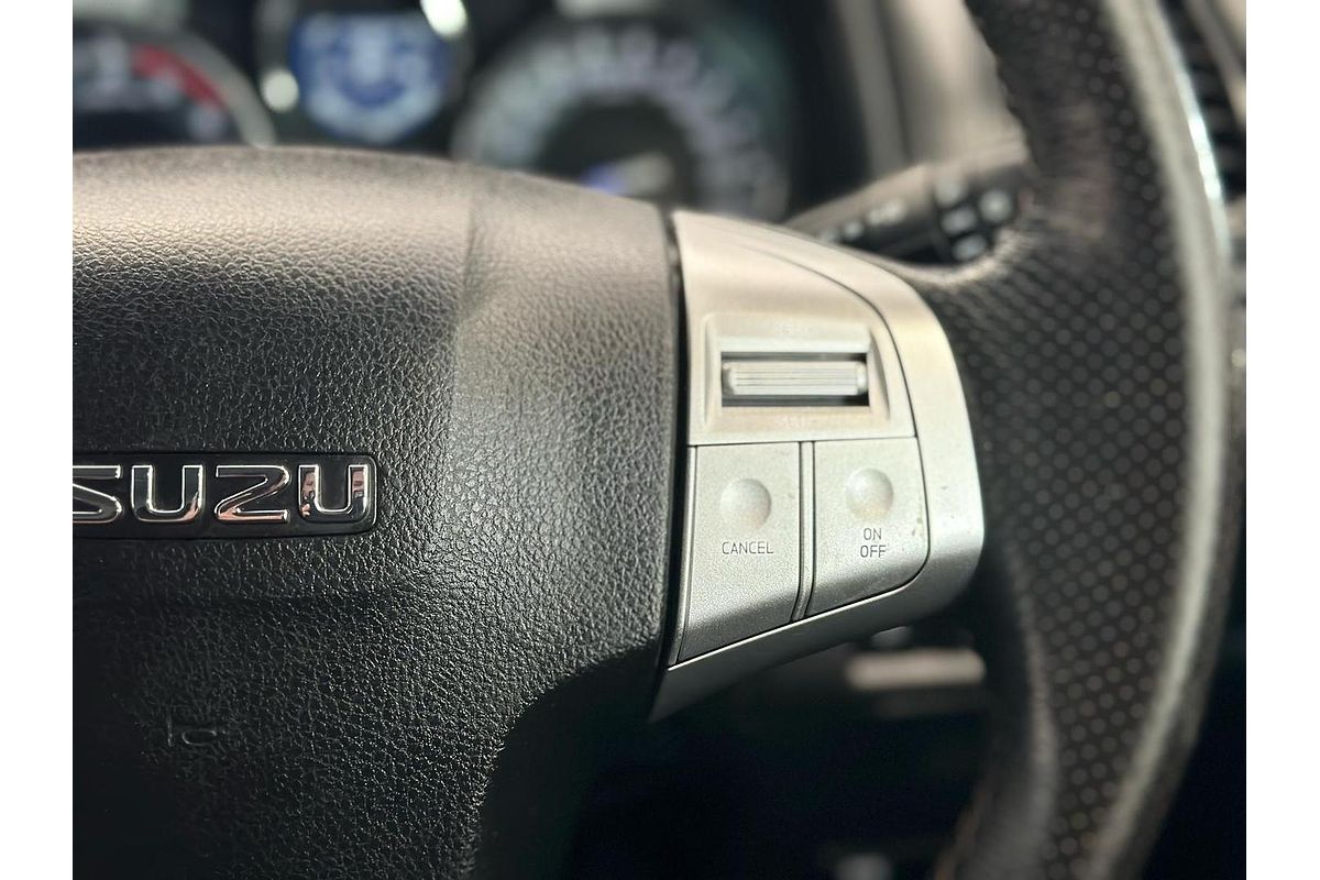 2020 Isuzu MU-X LS-T