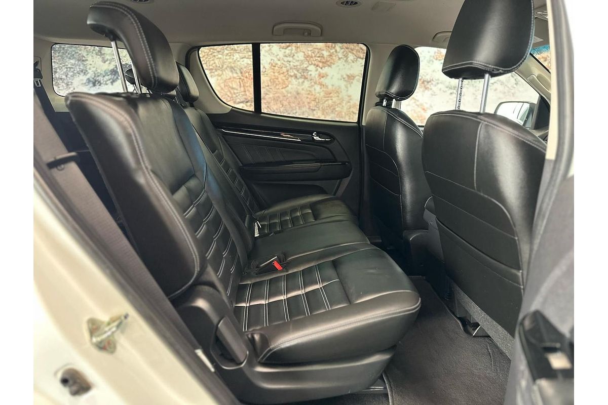 2020 Isuzu MU-X LS-T