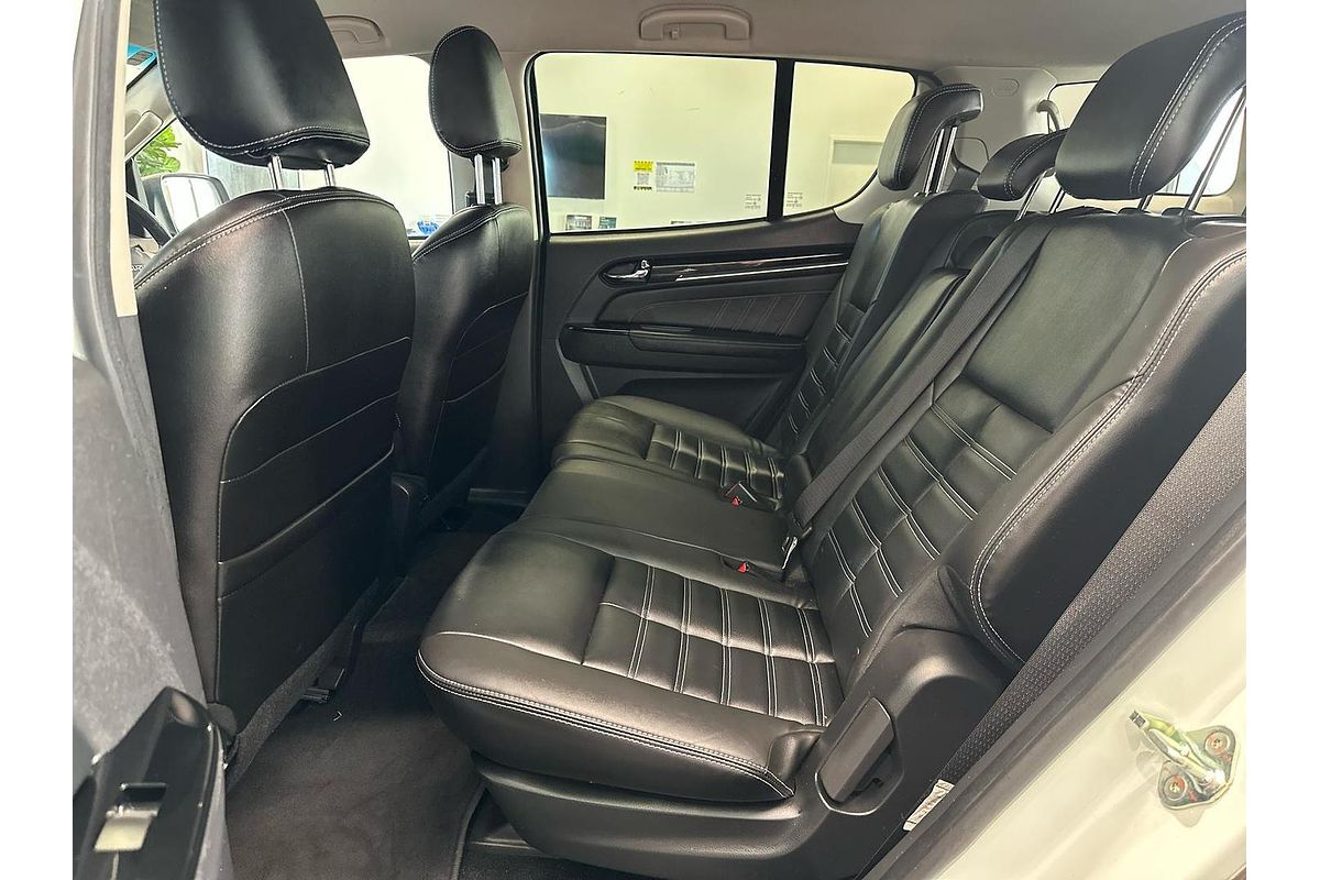 2020 Isuzu MU-X LS-T