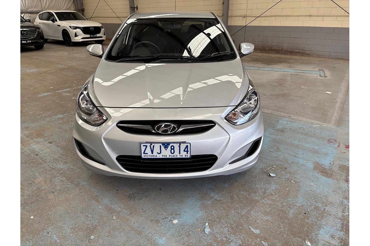 2013 Hyundai Accent Active RB