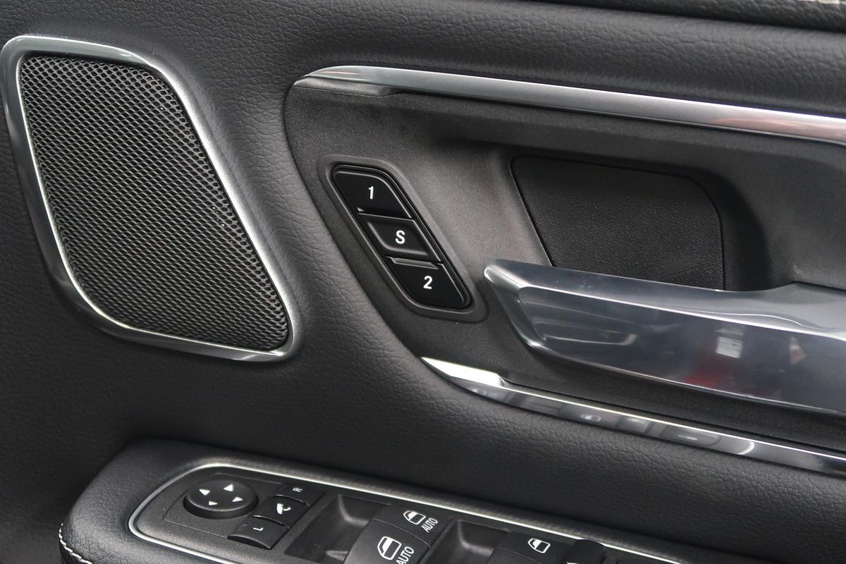 2024 RAM 1500 Laramie DT 4X4 SWB