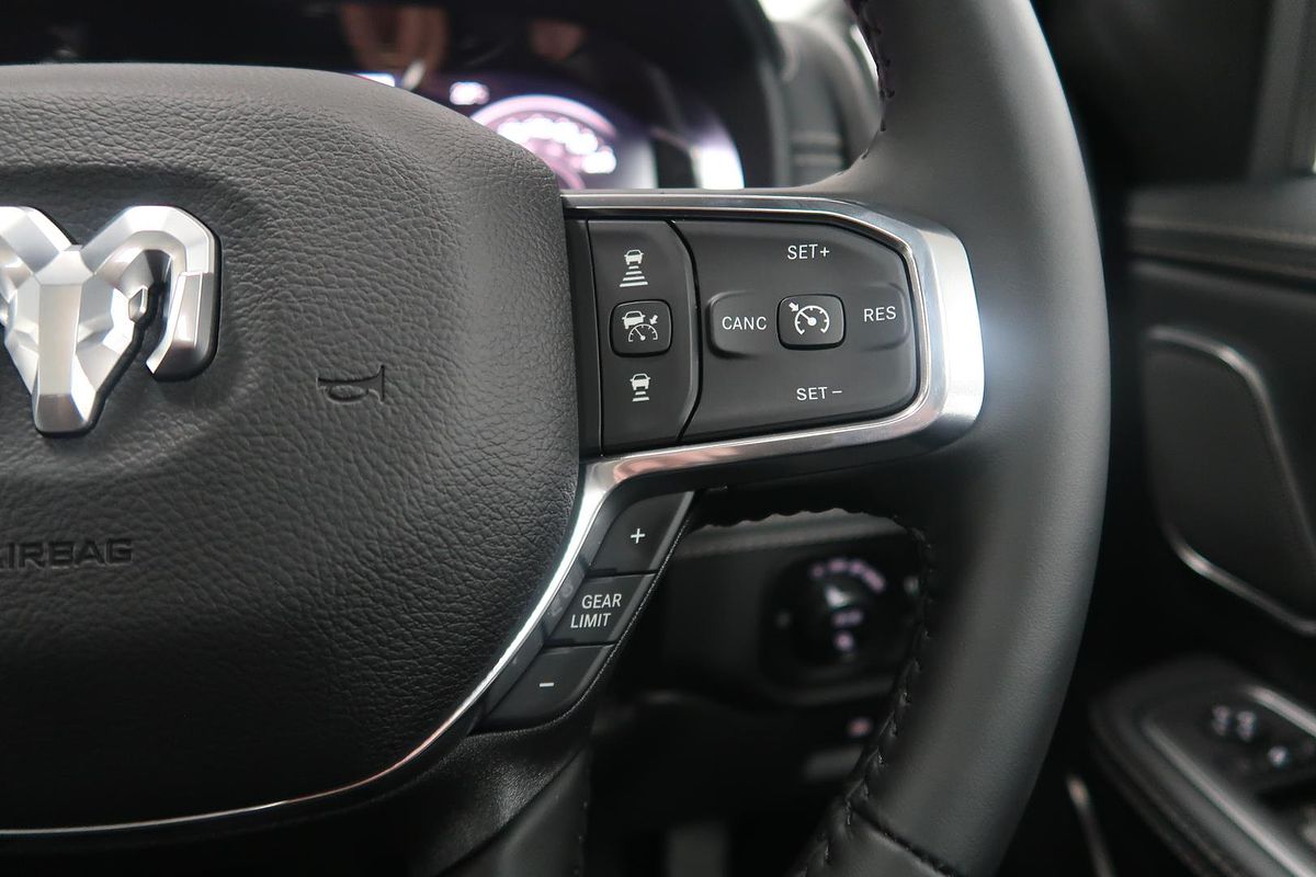 2024 RAM 1500 Laramie DT 4X4 SWB