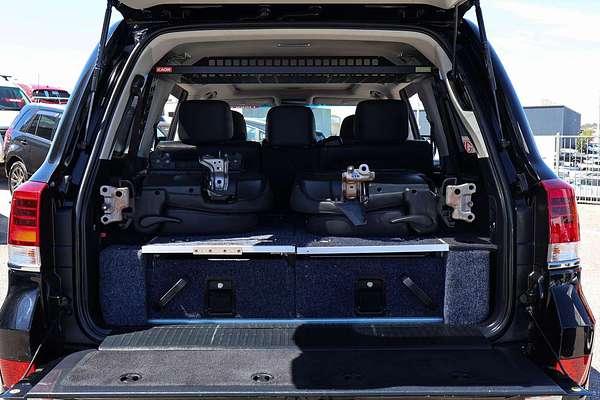 2017 Toyota Landcruiser Sahara VDJ200R