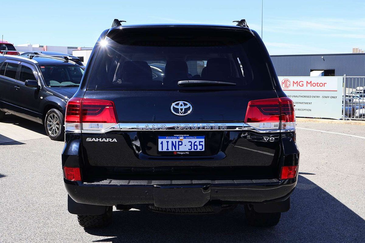 2017 Toyota Landcruiser Sahara VDJ200R