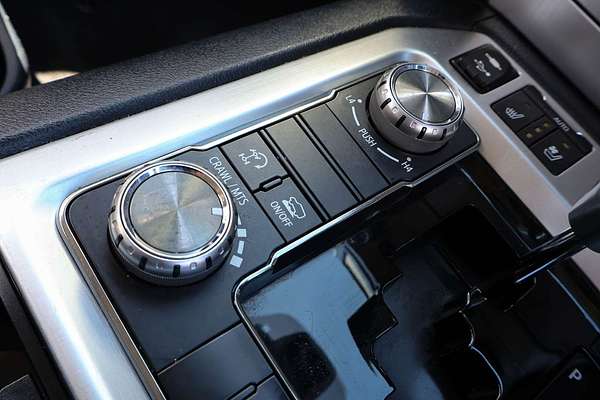 2017 Toyota Landcruiser Sahara VDJ200R