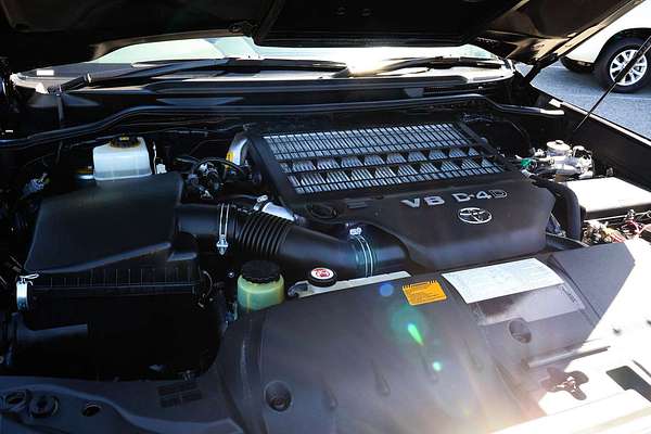 2017 Toyota Landcruiser Sahara VDJ200R