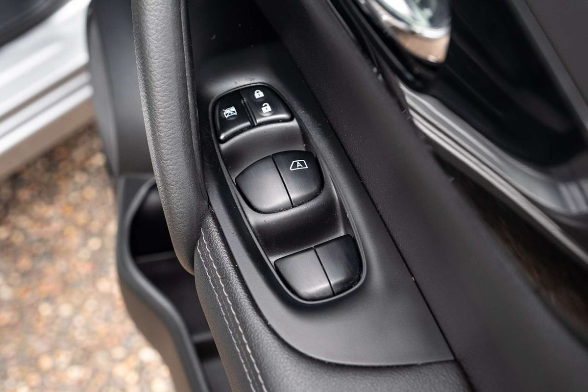 2017 Nissan QASHQAI Ti J11
