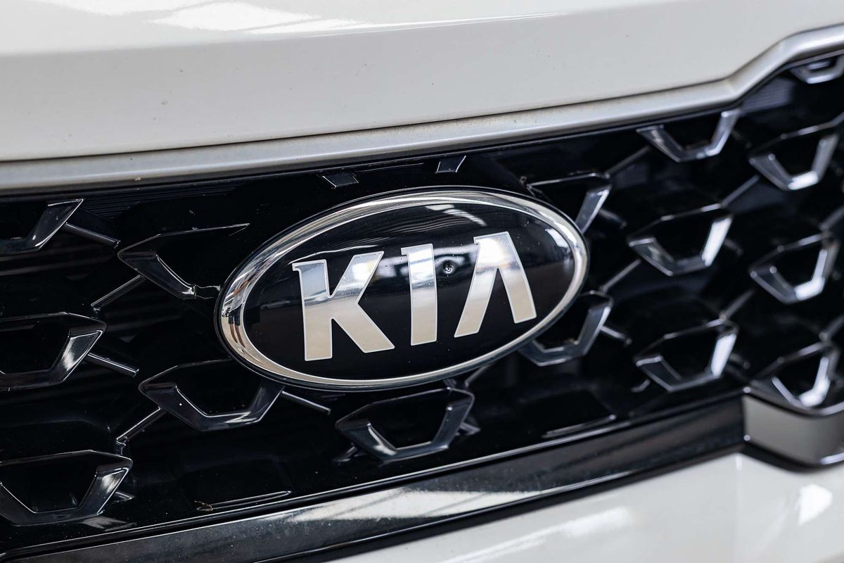 2020 Kia Sorento S MQ4