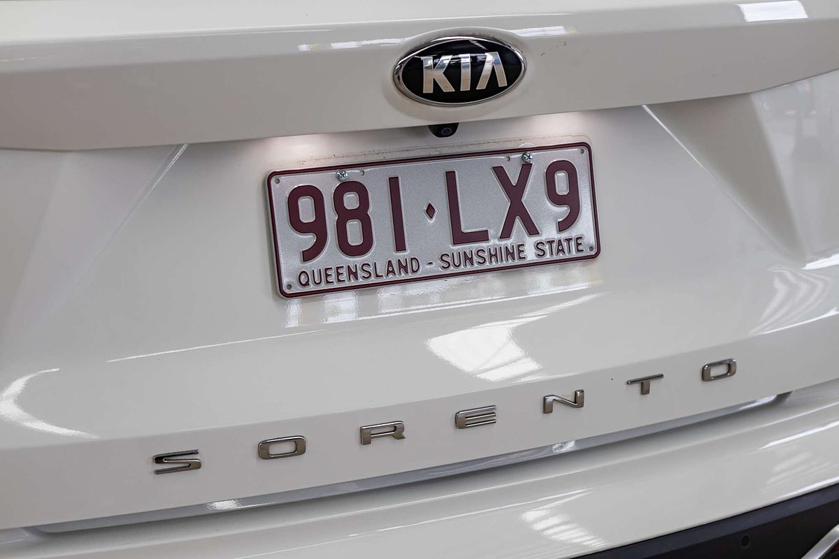 2020 Kia Sorento S MQ4