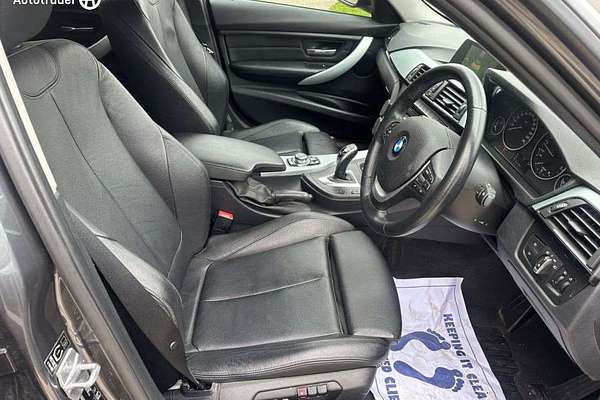2014 BMW 3 Series 320i F30