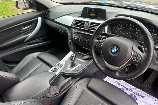 2014 BMW 3 Series 320i F30
