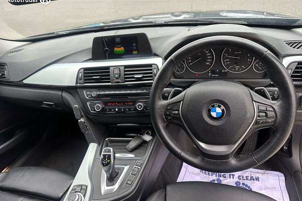2014 BMW 3 Series 320i F30