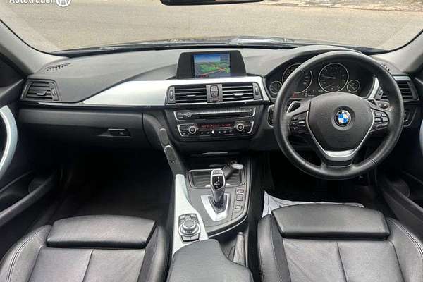 2014 BMW 3 Series 320i F30