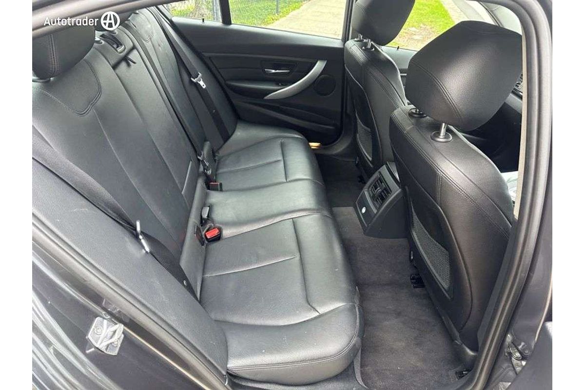 2014 BMW 3 Series 320i F30