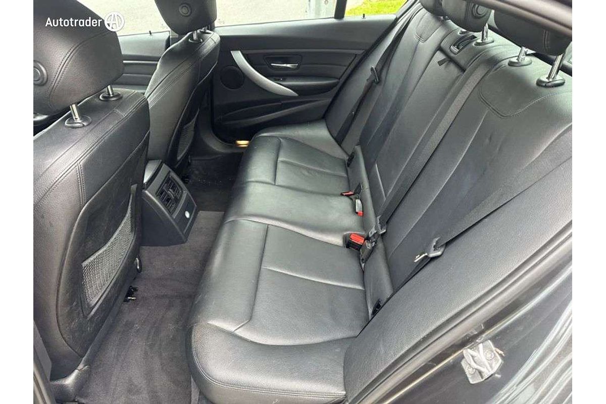 2014 BMW 3 Series 320i F30