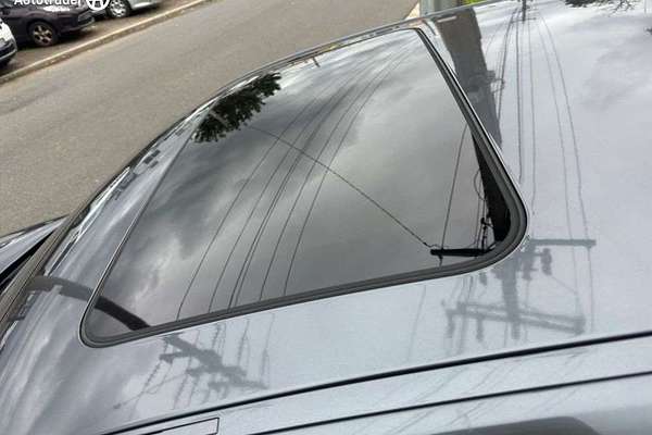 2014 BMW 3 Series 320i F30