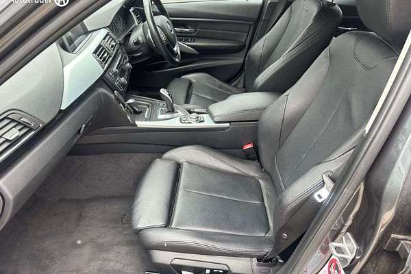 2014 BMW 3 Series 320i F30