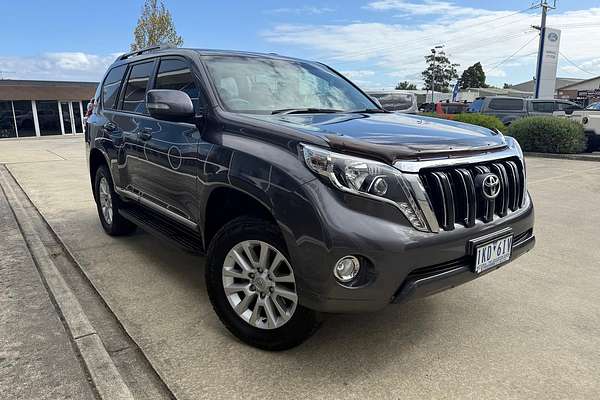2017 Toyota Landcruiser Prado Altitude GDJ150R