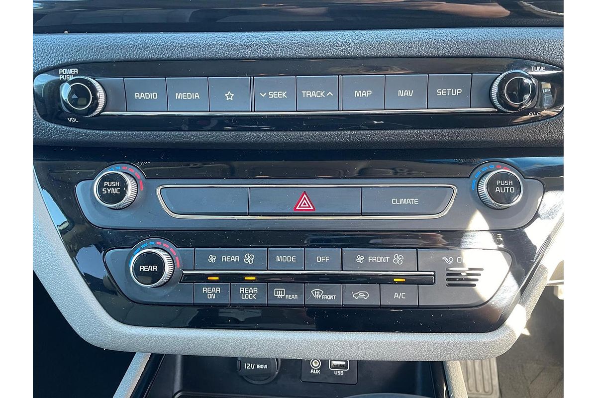 2019 Kia Carnival Platinum YP