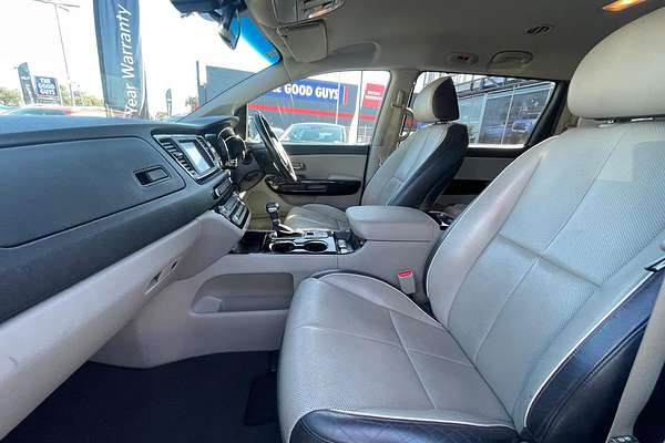 2019 Kia Carnival Platinum YP