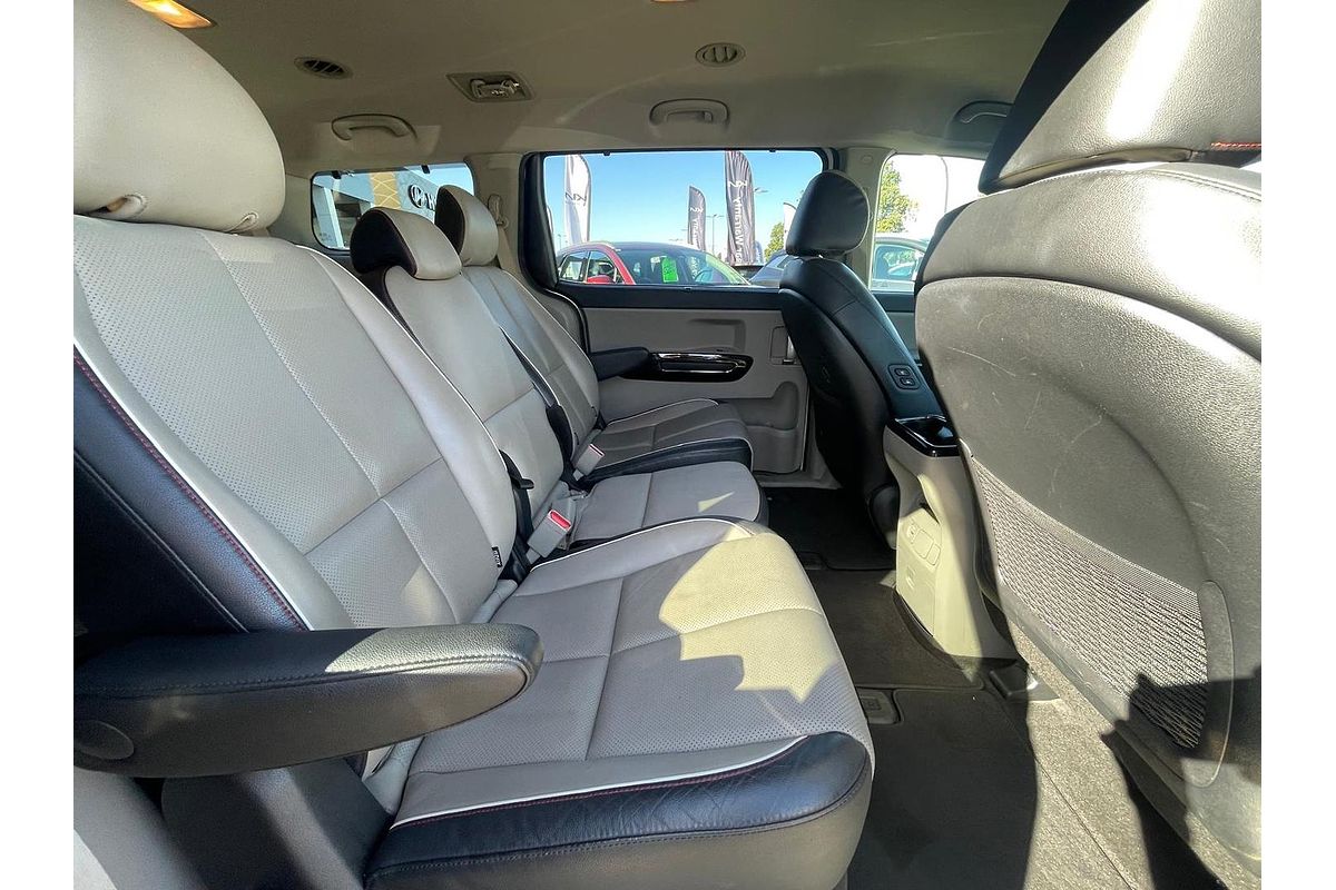 2019 Kia Carnival Platinum YP