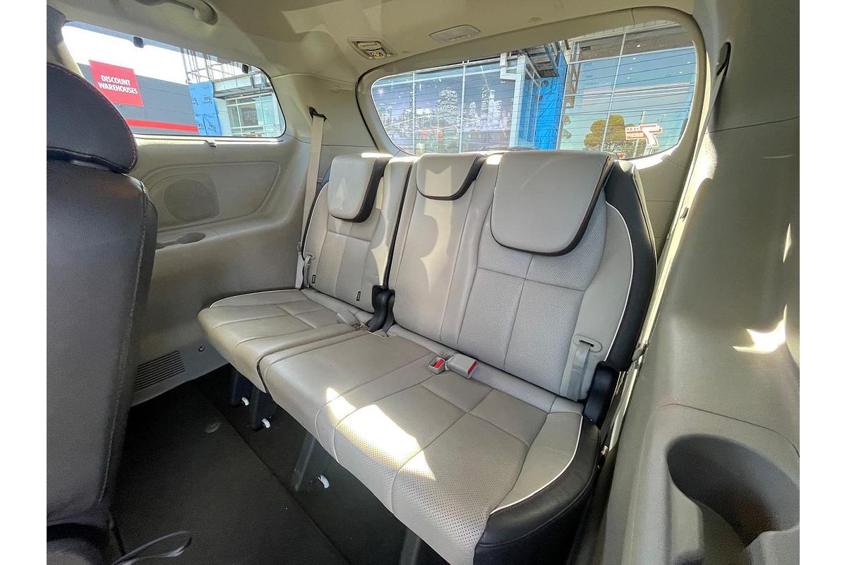 2019 Kia Carnival Platinum YP
